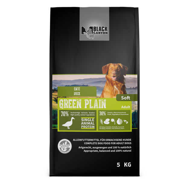 Black Canyon Green Plain poluvlažna hrana za odrasle pse 1.5 kg