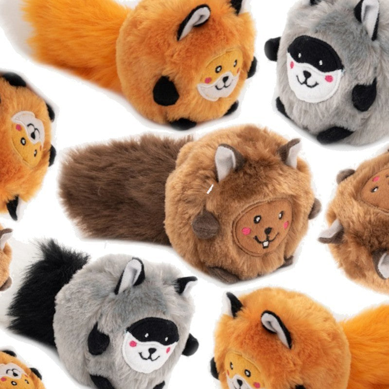 Zippy Paws Bushy Throws šuškave igračke za pse